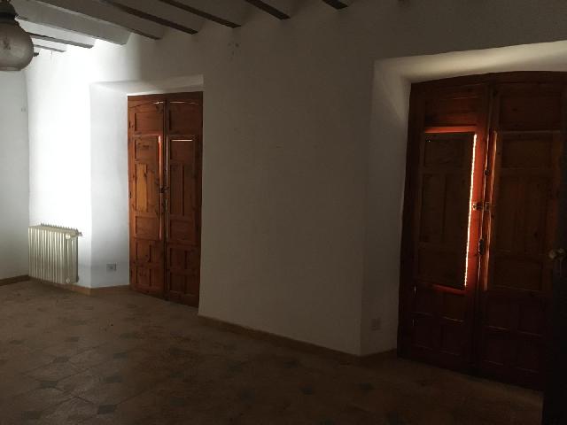 Imagen 8 Inmueble 300772 - Casa Adosada en venta en Baeza / Al lado de la Iglesia de San Andrés