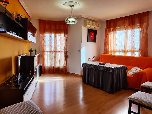 Imagen 10 Inmueble 301356 - Dúplex en venta en Úbeda / Al lado de la avenida de la Libertad y centro.