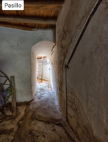 Imagen 10 Inmueble 301631 - Casa Adosada en venta en Guadix / En el barrio de Santa Ana. Cerca de la iglesia.