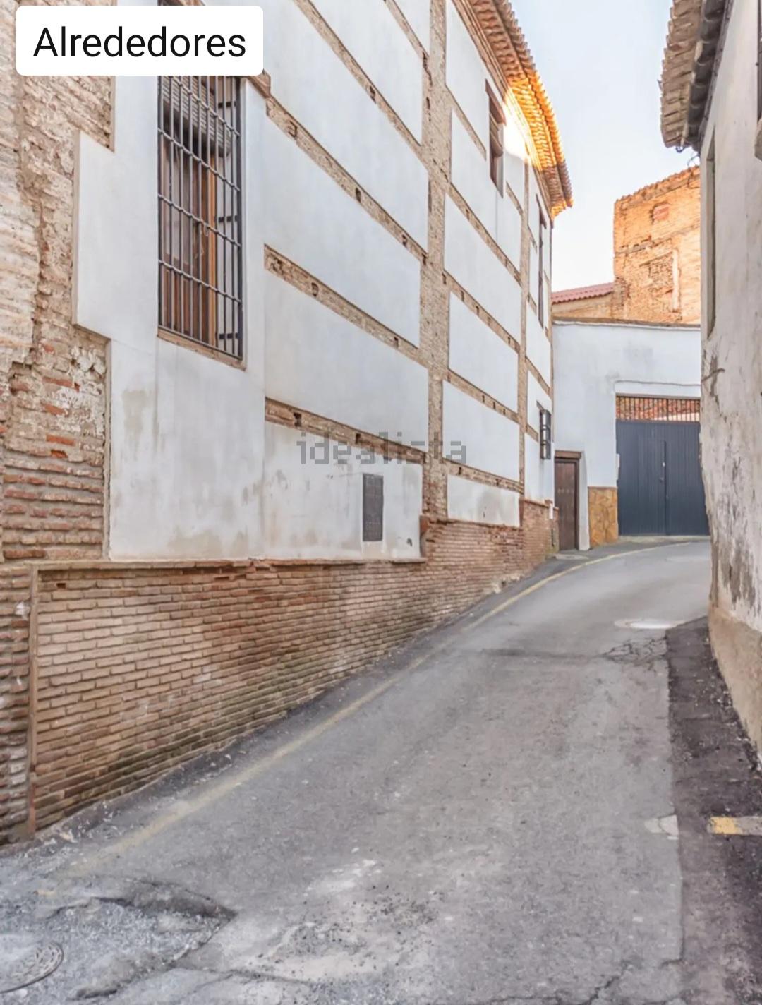 Imagen 13 Casa Adosada en venta en Guadix / En el barrio de Santa Ana. Cerca de la iglesia.