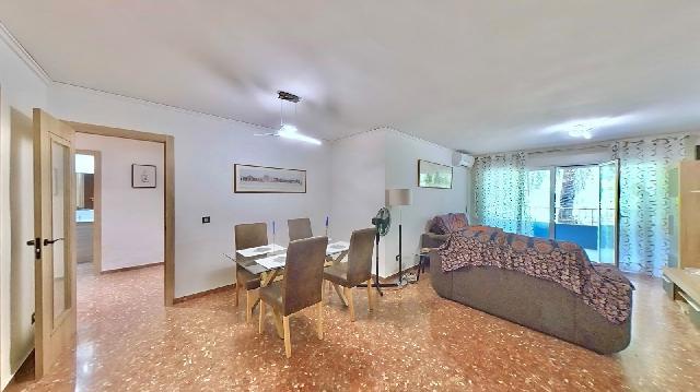 Imagen 3 Inmueble 304589 - Apartamento en venta en Gandia / Al lado del Centro de Salud Rois de Corella