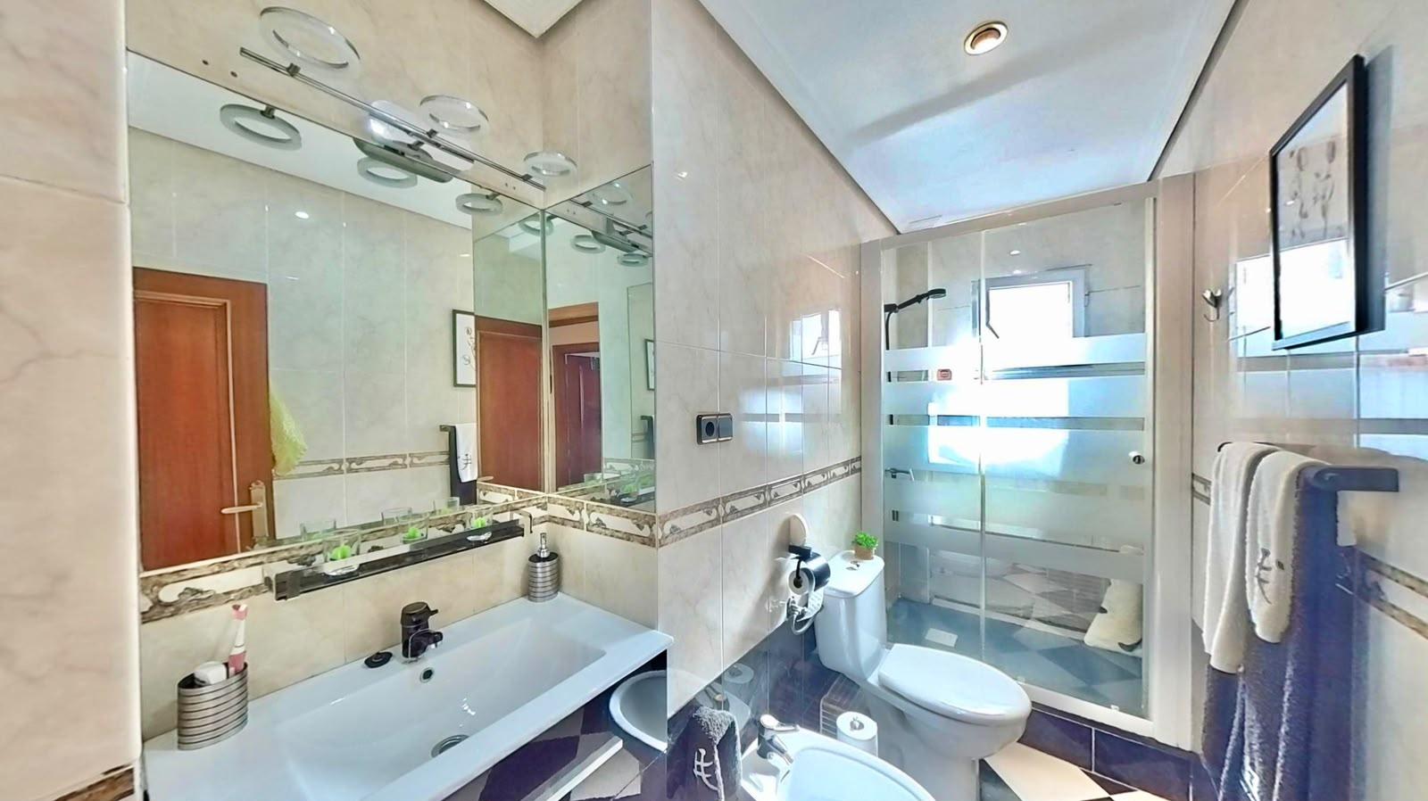 Imagen 9 Apartamento en venta en Alcorcón / Al lado del Mercadona de la c/ Los Cantos