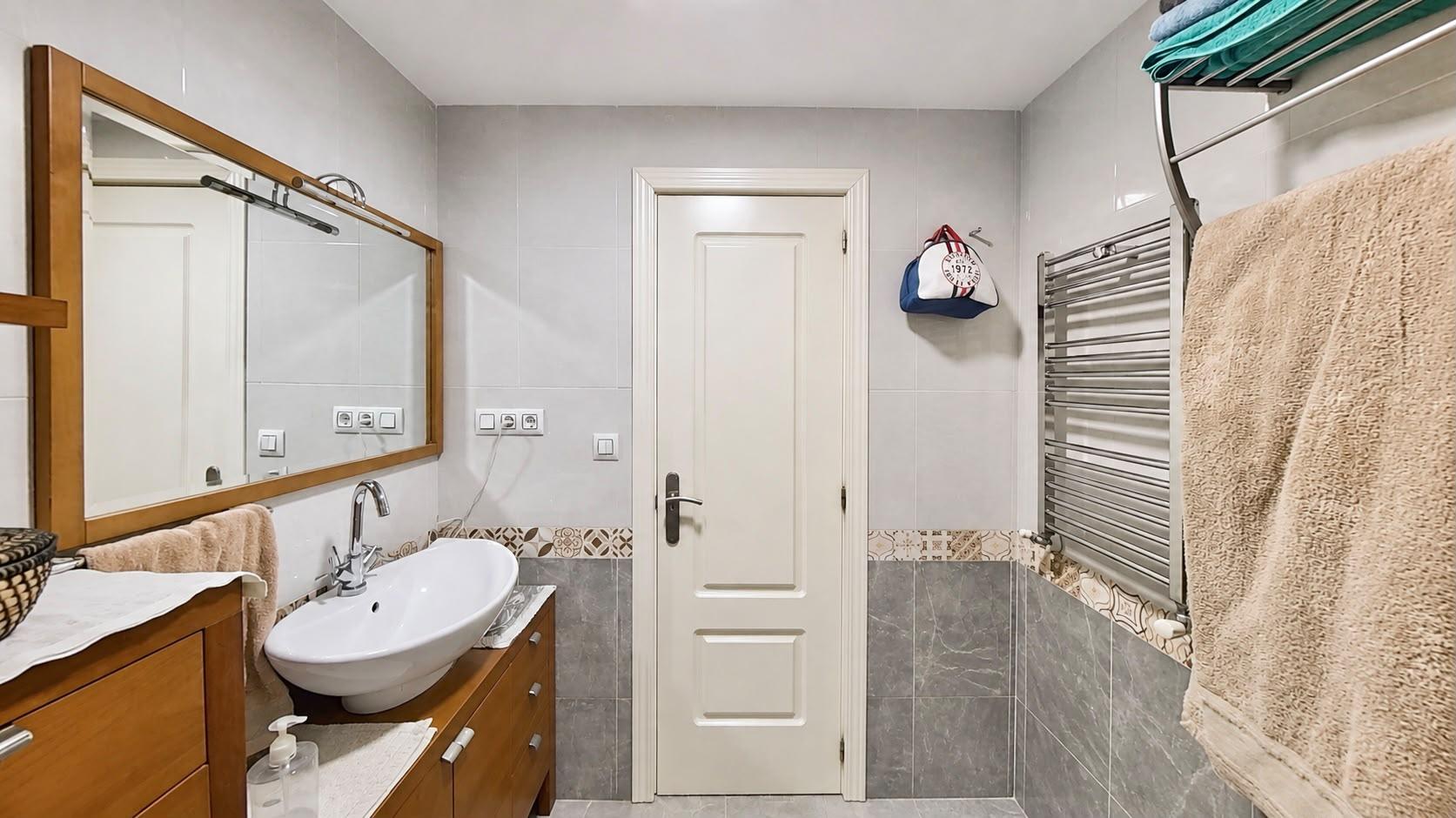 Imagen 23 Apartamento en venta en Fuenlabrada / Al lado del Vicente Blasco Ibáñez