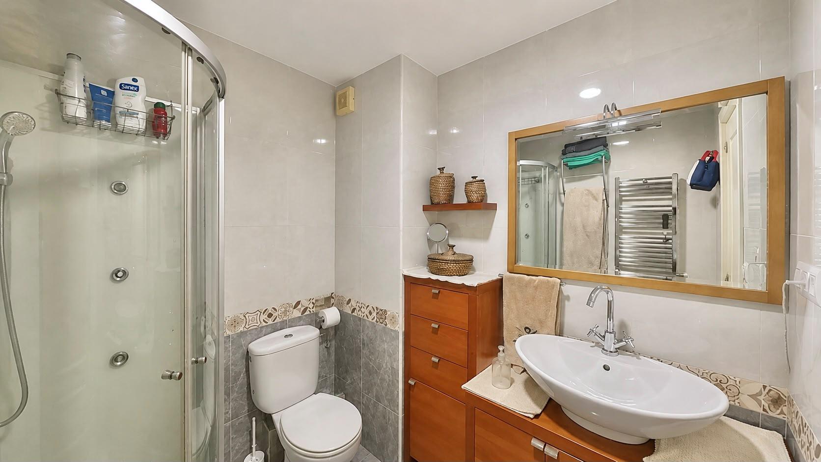 Imagen 22 Apartamento en venta en Fuenlabrada / Al lado del Vicente Blasco Ibáñez