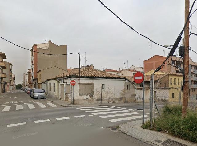 Imagen 1 Inmueble 305616 - Solar Urbano en venta en Zaragoza / Al sur del barrio de Miralbueno.