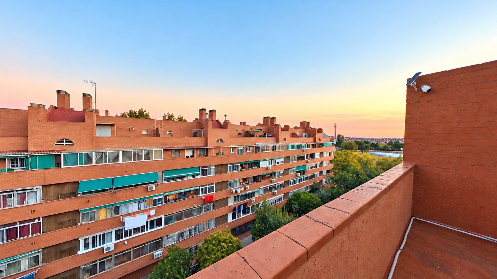 Imagen 35 Ático en venta en Madrid / Cerca del colegio Santo Domingo