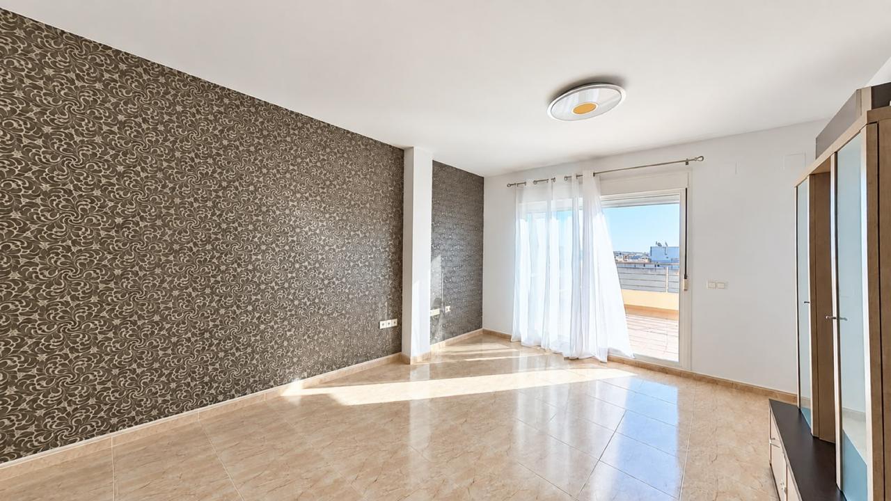 Imagen 22 Ático en venta en Calpe/calp / A 800m de la Platja del Arenal - Lidl Av. Diputación