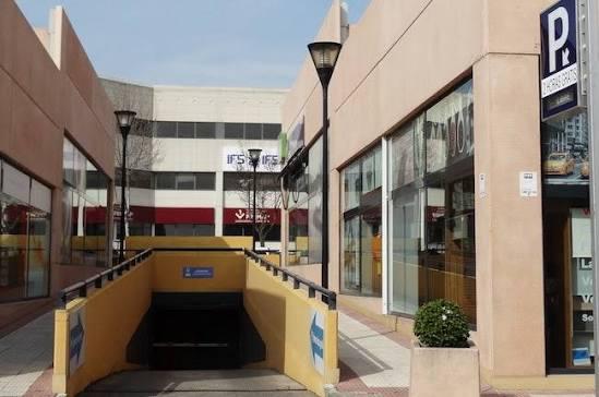 Imagen 4 Local Comercial en alquiler en Rozas De Madrid Las / Alquiler de 1 plaza de garaje en el...