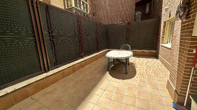 Imagen 18 Inmueble 298355 - Apartamento en venta en Madrid / Piso de 71m2 con terraza en Urb Torreón del Parque