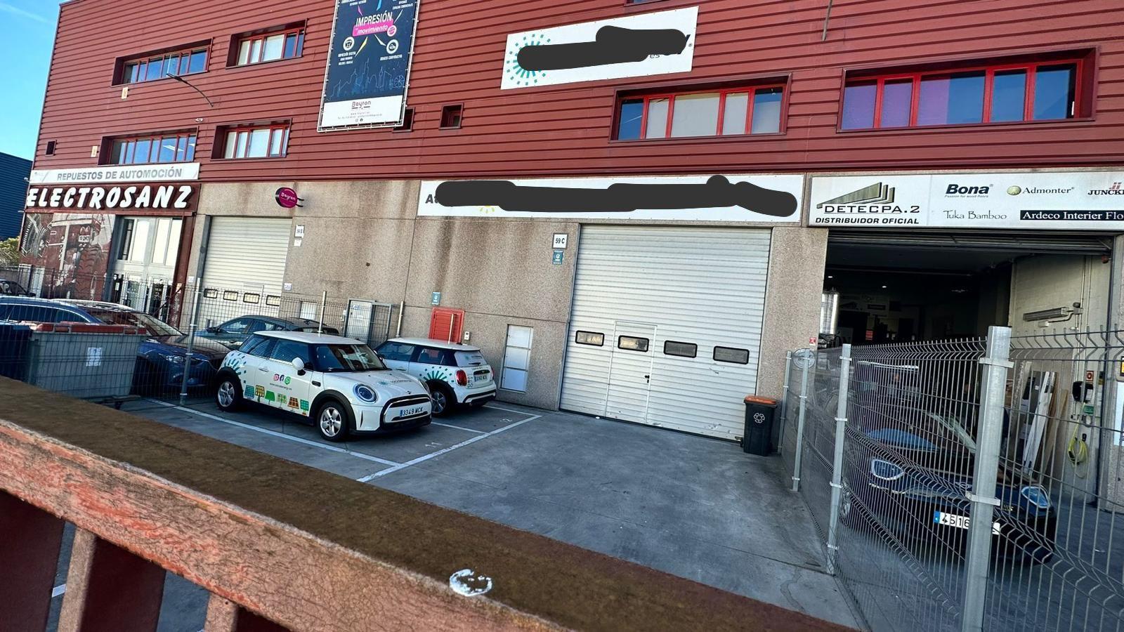 Imagen 3 Local Industrial en venta en Madrid / Nave de Pol. Villaverde de 550m2 prox.a la salida M40