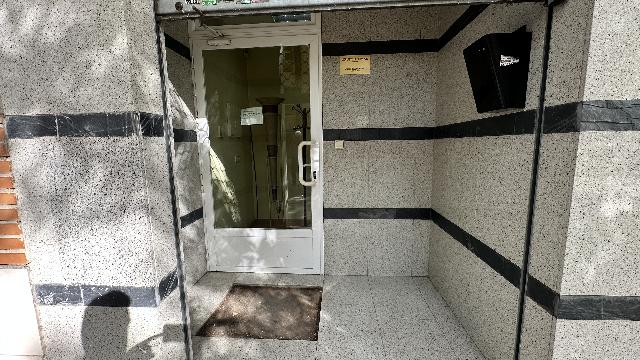 Imagen 5 Inmueble 307081 - Local Comercial en venta en Pinto / Local de 72 m2 destinado a oficina equipado