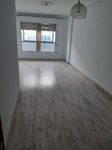 Imagen 1 Inmueble 299295 - Piso en alquiler en Cáceres / Calle camino llano, centro de la ciudad.
