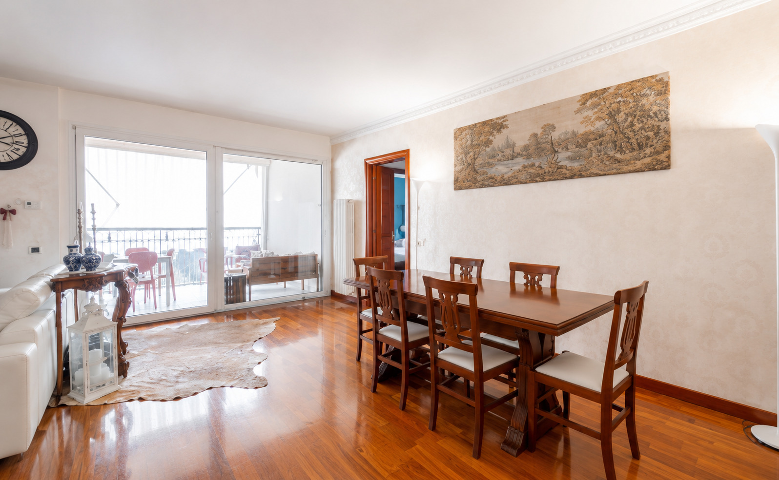 Imagen 3 Piso en venta en Barcelona / En Calle Rogent con Mallorca, metro de Clot
