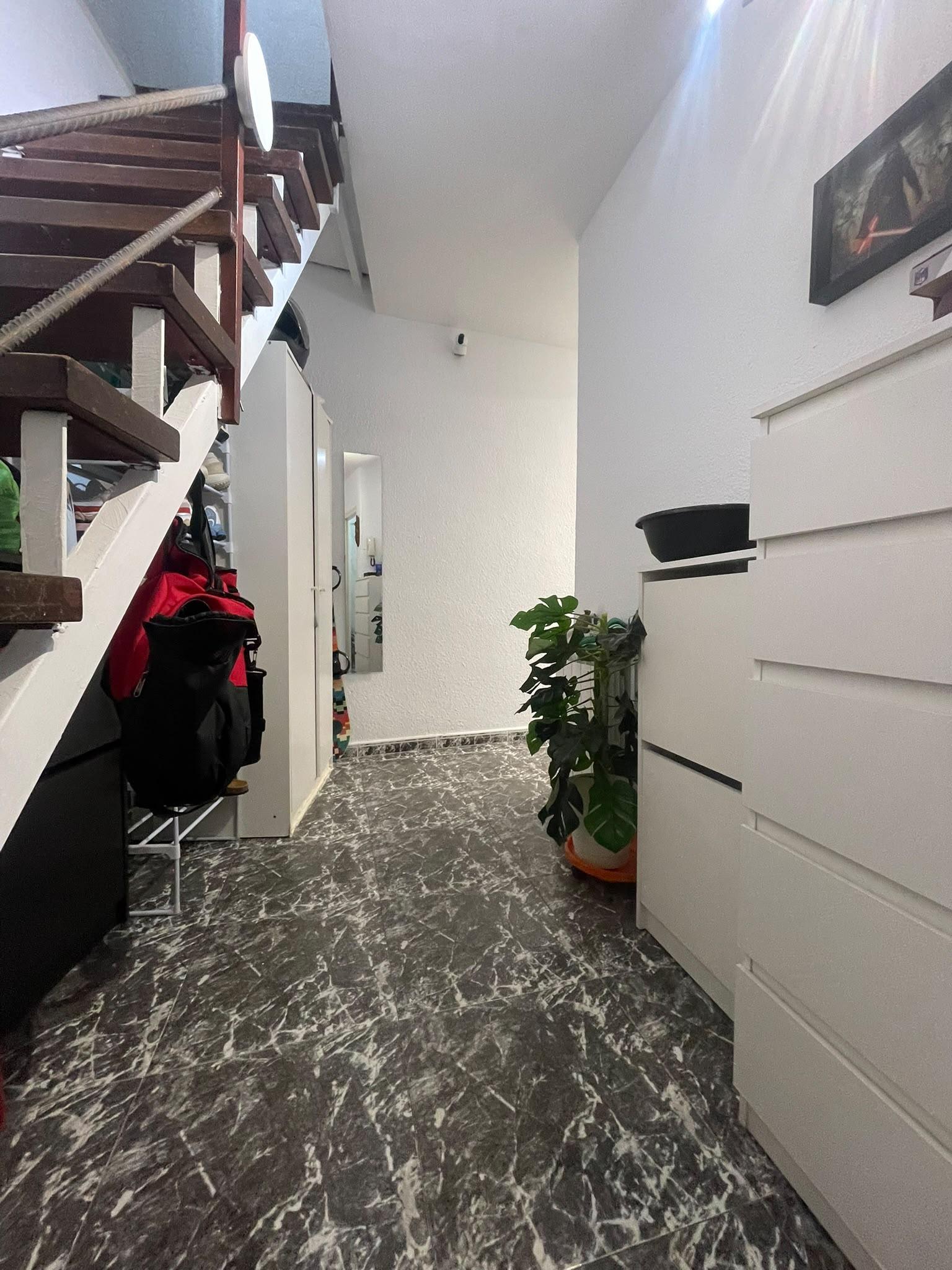 Imagen 20 Piso en venta en Barcelona / Muy cerca del matro de Roquetes