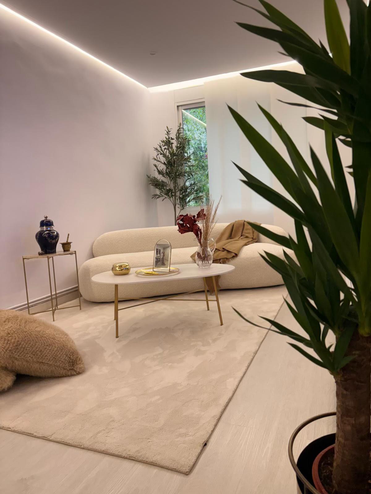 Imagen 16 Piso en venta en Barcelona / A minutos de la Estación de Sants y L´Illa Diagonal