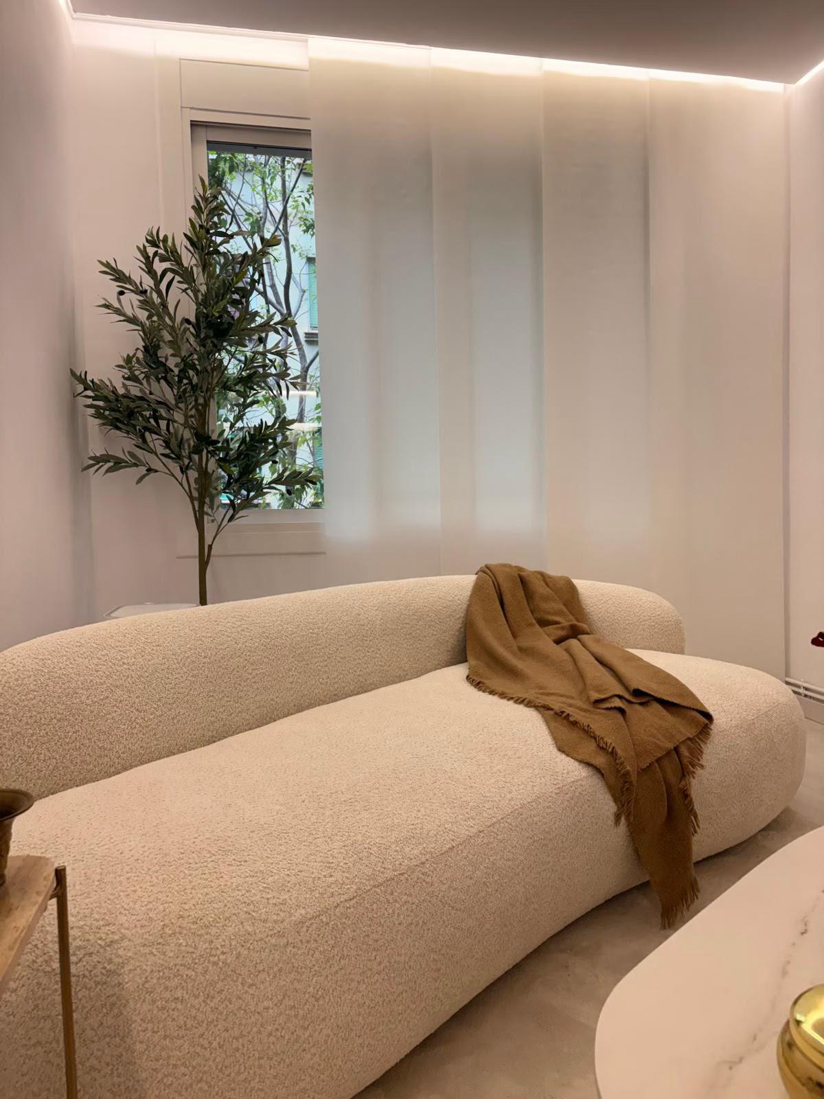 Imagen 38 Piso en venta en Barcelona / A minutos de la Estación de Sants y L´Illa Diagonal