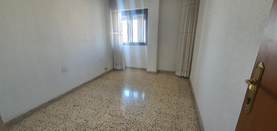 Imagen 13 Piso en venta en Hellín / Zona Melchor de Macanaz frente a Jardín Tamborileros