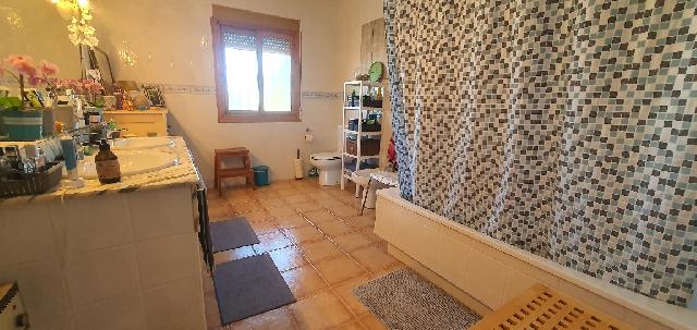 Imagen 27 Inmueble 302541 - Casa Adosada en venta en Hellín / Barrio Prtidores Isso, Casas Nuevas
