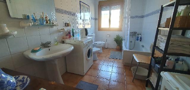 Imagen 30 Inmueble 302541 - Casa Adosada en venta en Hellín / Barrio Prtidores Isso, Casas Nuevas