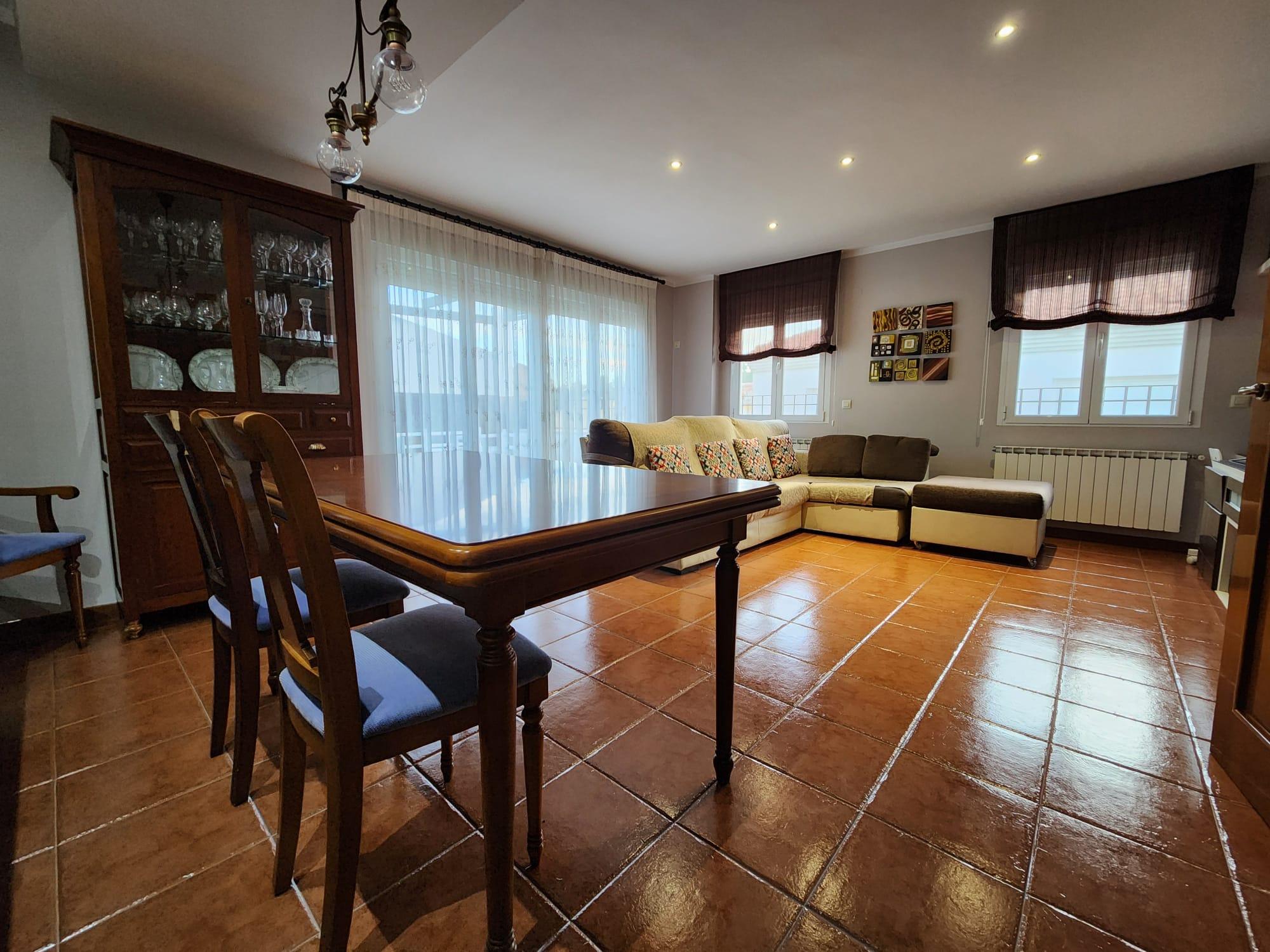 Imagen 7 Casa Adosada en venta en Tobarra / Vivienda adosada cercana calle Mayor y Plaza San Roque