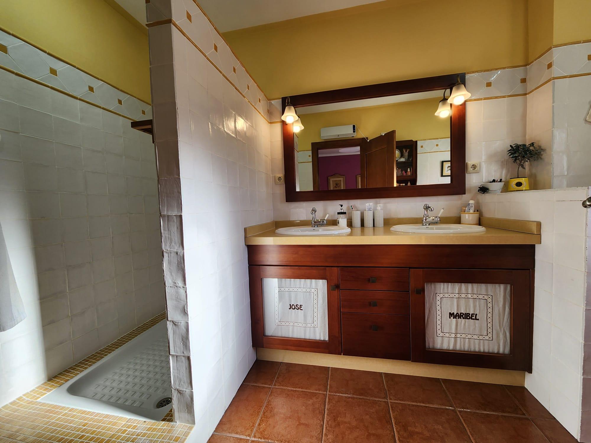 Imagen 17 Casa Adosada en venta en Tobarra / Vivienda adosada cercana calle Mayor y Plaza San Roque