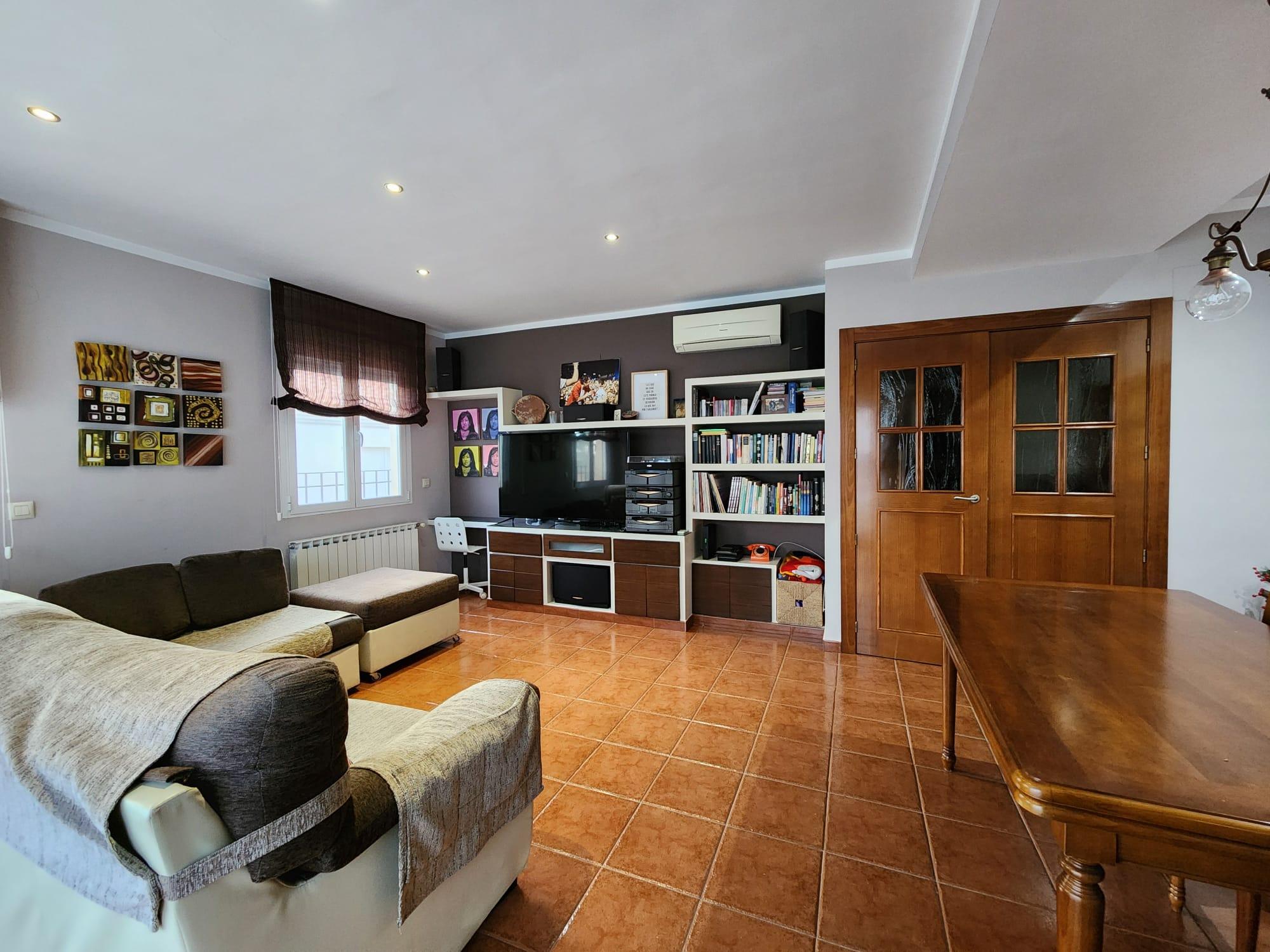 Imagen 5 Casa Adosada en venta en Tobarra / Vivienda adosada cercana calle Mayor y Plaza San Roque