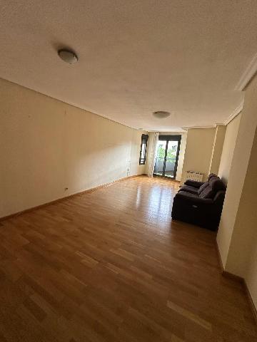 Imagen 3 Inmueble 288213 - Piso en alquiler en Madrid / Próximo a renfe