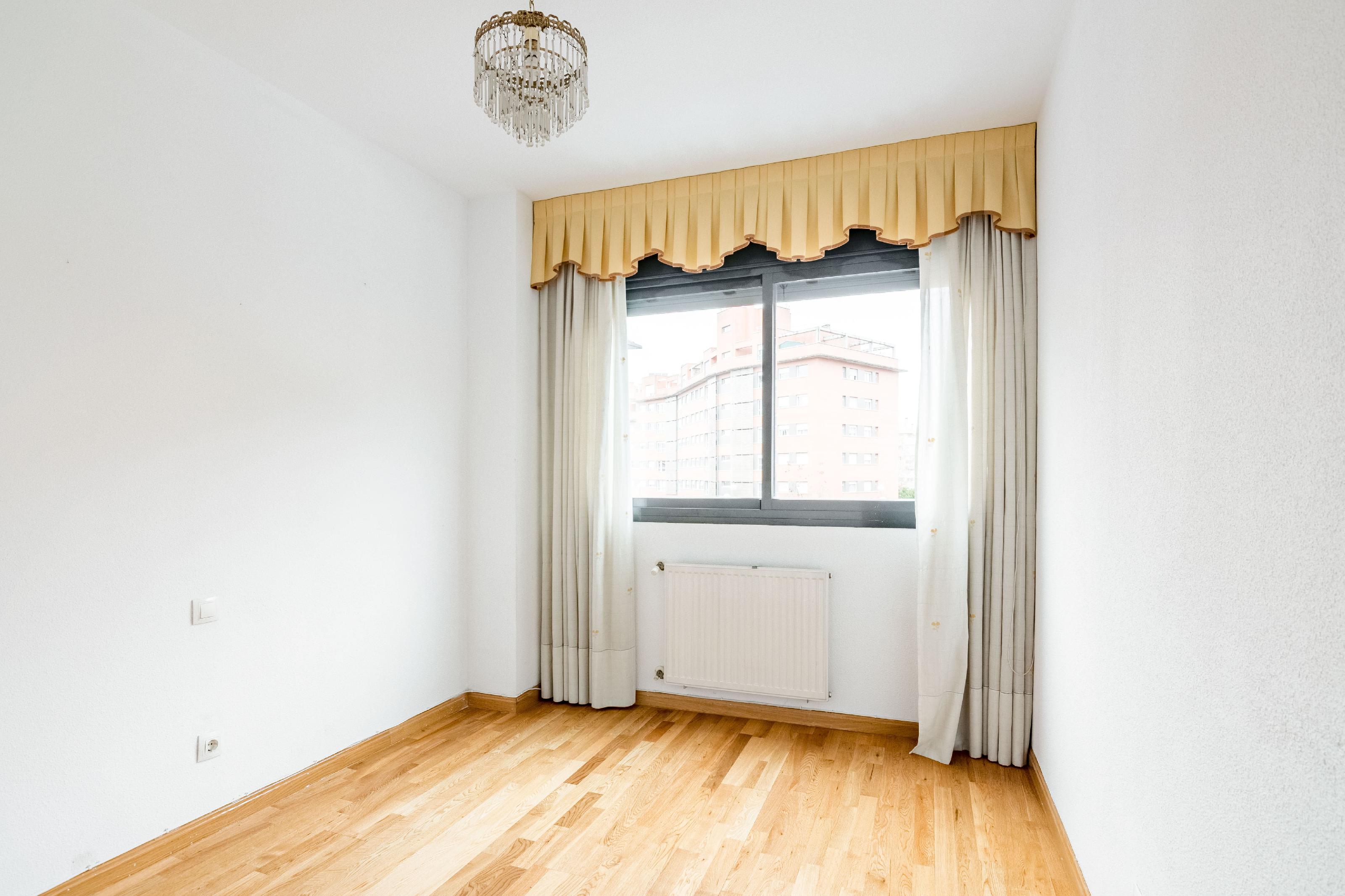 Imagen 12 Piso en venta en Madrid / Próximo a cercanías Fuente de la Mora