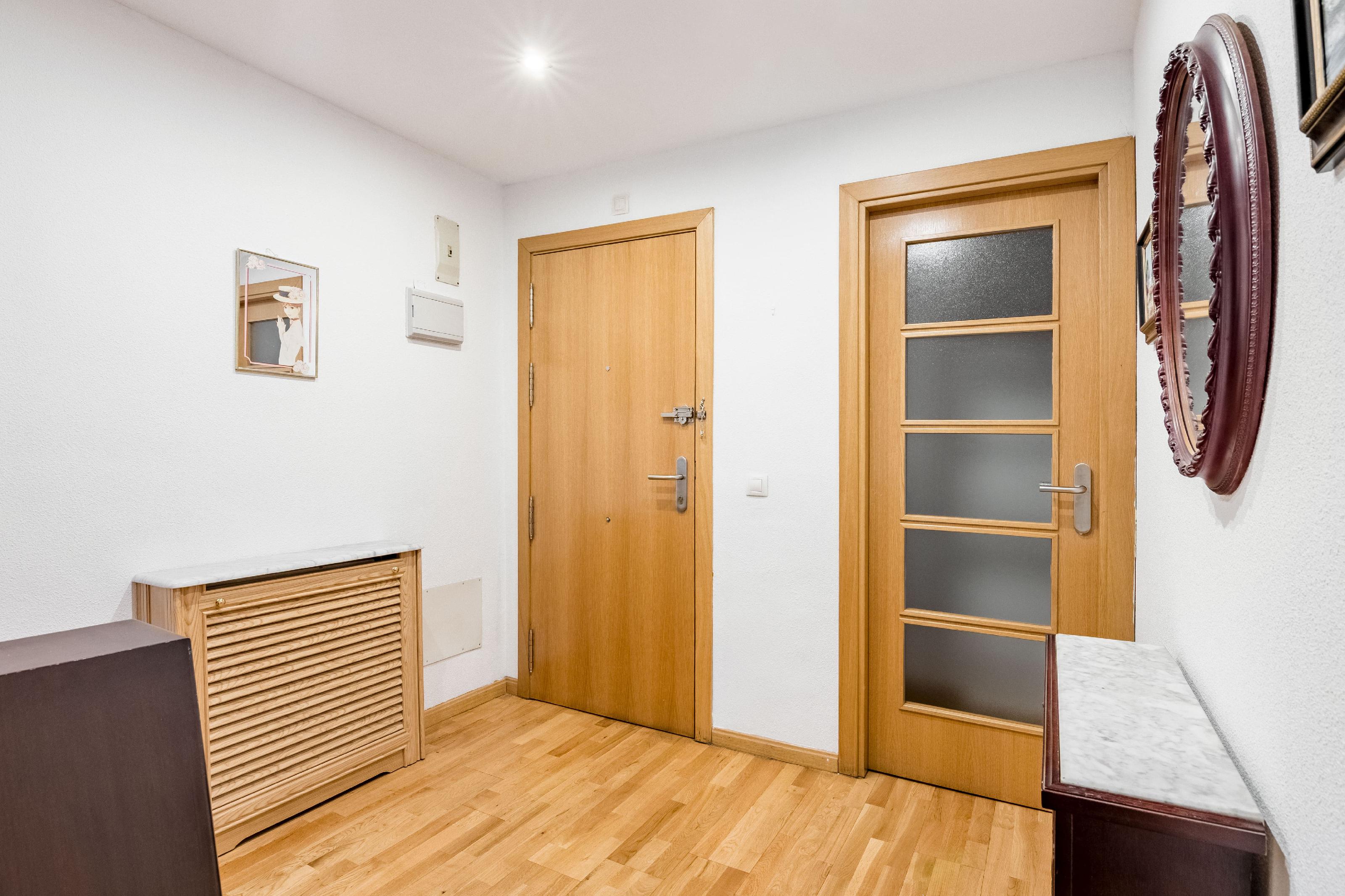 Imagen 5 Piso en venta en Madrid / Próximo a cercanías Fuente de la Mora