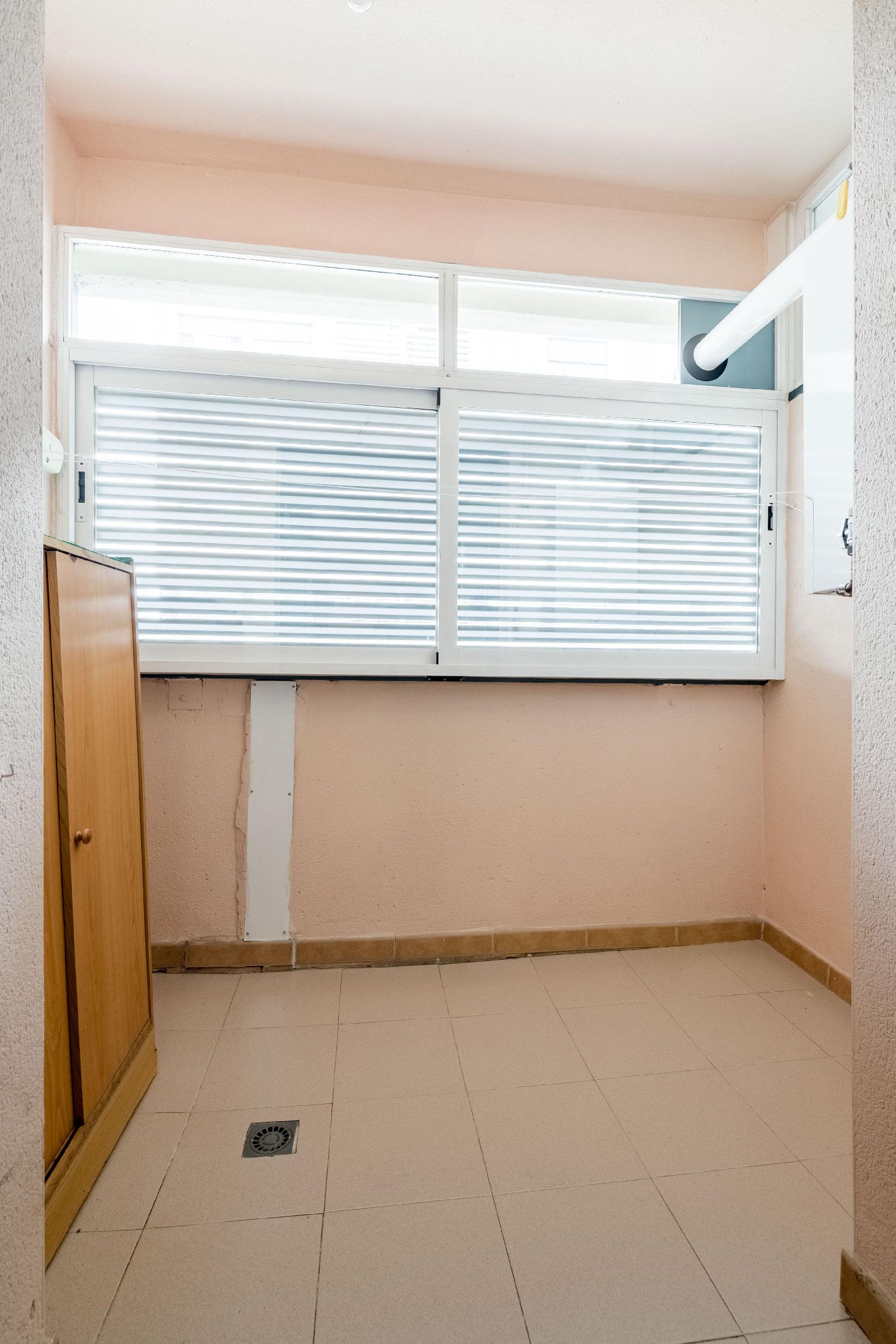 Imagen 9 Piso en venta en Madrid / Próximo a cercanías Fuente de la Mora