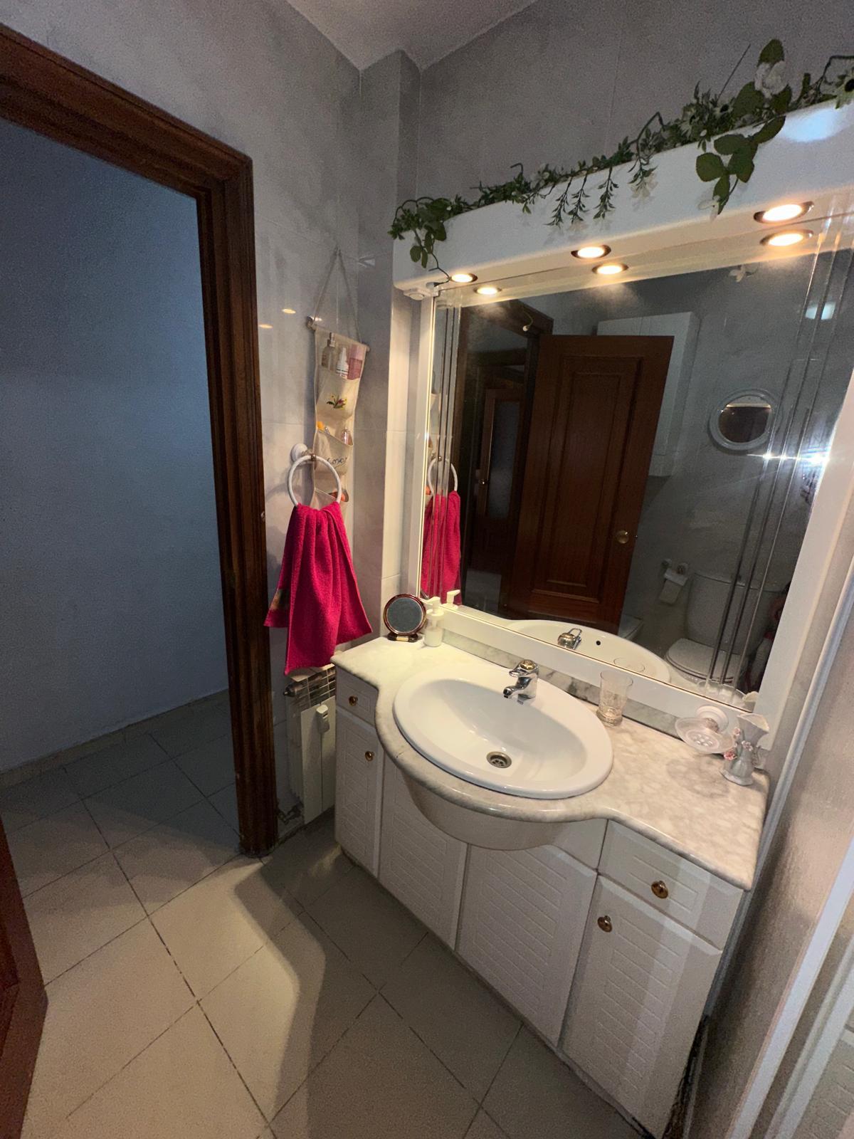 Imagen 15 Piso en venta en Parla / Próximo a Renfe