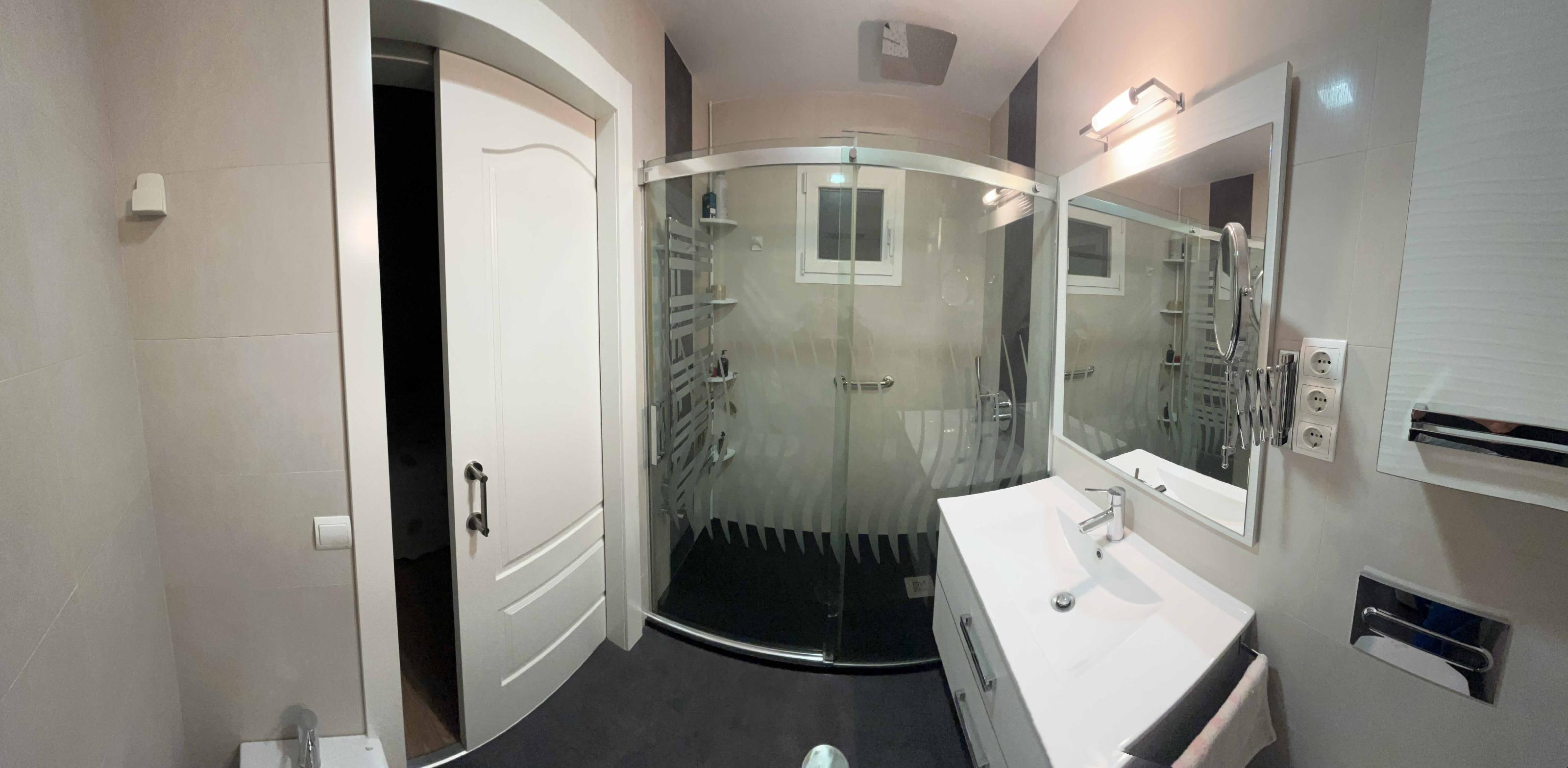 Imagen 16 Piso en venta en Madrid / Próximo a M40