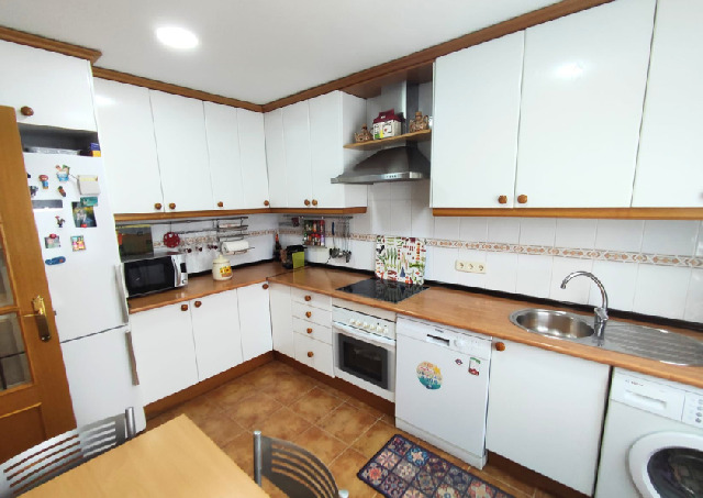 Imagen 9 Inmueble 301897 - Casa en venta en Espinar (El) / Próximo a la Estación de tren