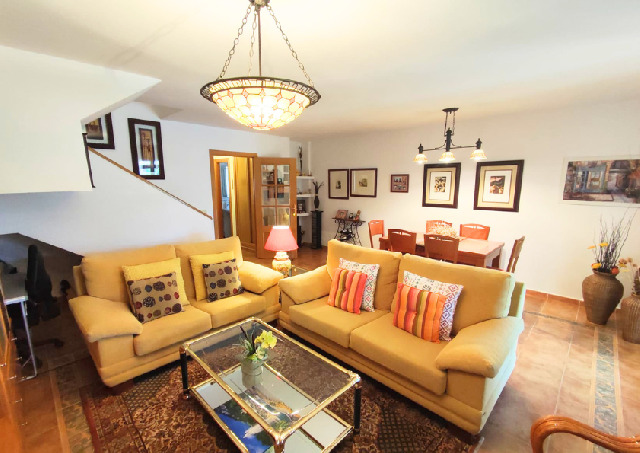 Imagen 5 Inmueble 301897 - Casa en venta en Espinar (El) / Próximo a la Estación de tren