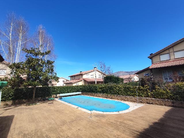 Imagen 22 Inmueble 301897 - Casa en venta en Espinar (El) / Próximo a la Estación de tren