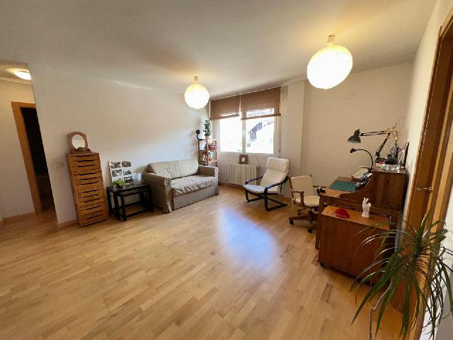 Imagen 1 Inmueble 302316 - Piso en venta en Segovia / Cerca de Segovia