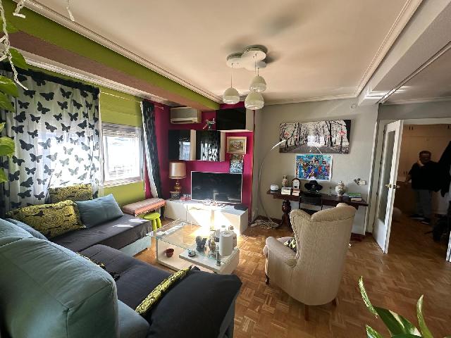Imagen 3 Inmueble 303108 - Piso en venta en Madrid / Próximo Plaza Conde de Casal
