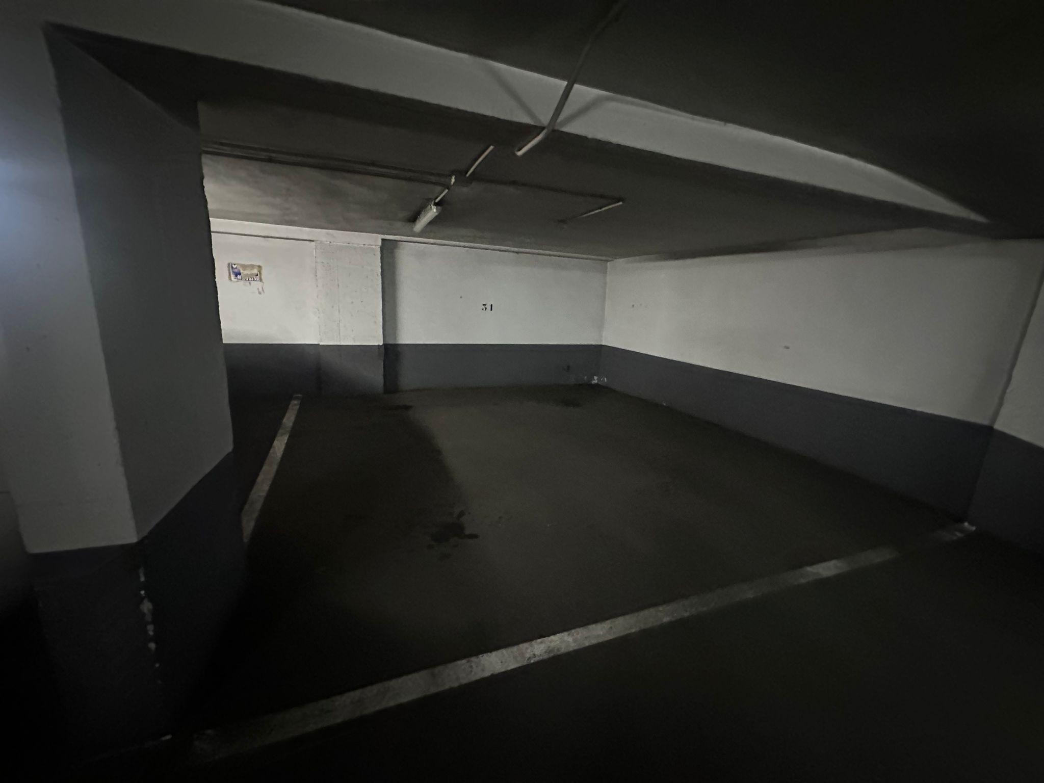 Imagen 4 Parking Coche en venta en Madrid / Próximo a Cercanías Delicias
