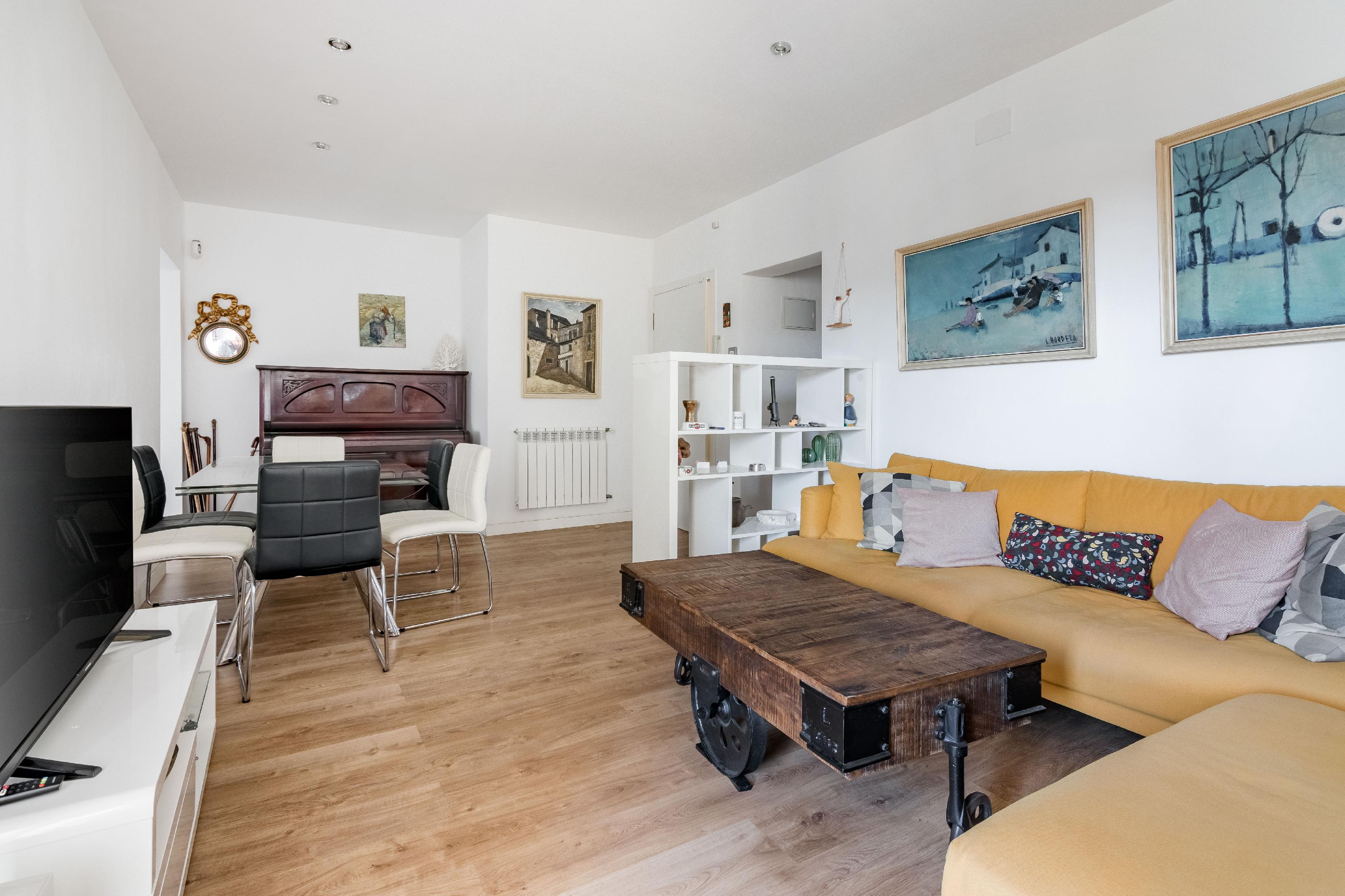 Imagen 2 Piso en venta en Madrid / Próximo a Cercanías Delicias