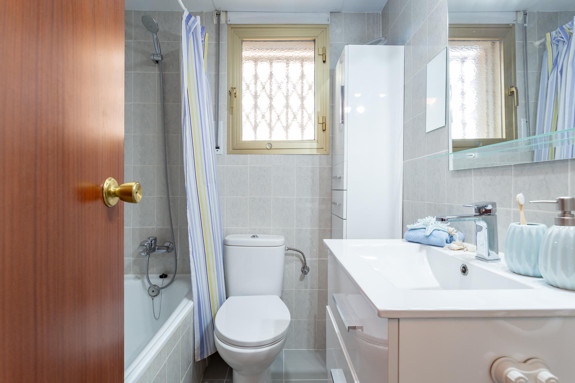 Imagen 32 Apartamento en venta en Salou / A 200m de la Platja dels Capellans