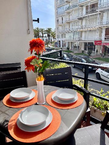 Imagen 1 Inmueble 298352 - Apartamento en venta en Salou / A 50 Metros de Platja Llevant