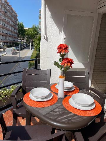 Imagen 2 Inmueble 298352 - Apartamento en venta en Salou / A 50 Metros de Platja Llevant