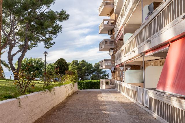 Imagen 27 Inmueble 298740 - Apartamento en venta en Salou / Cap Salou a 5 minutos de la playa.