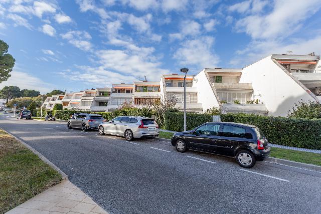 Imagen 7 Inmueble 300009 - Apto. Playa en venta en Salou / Apartamento en C/ Cal-lipolis con licencia turística.