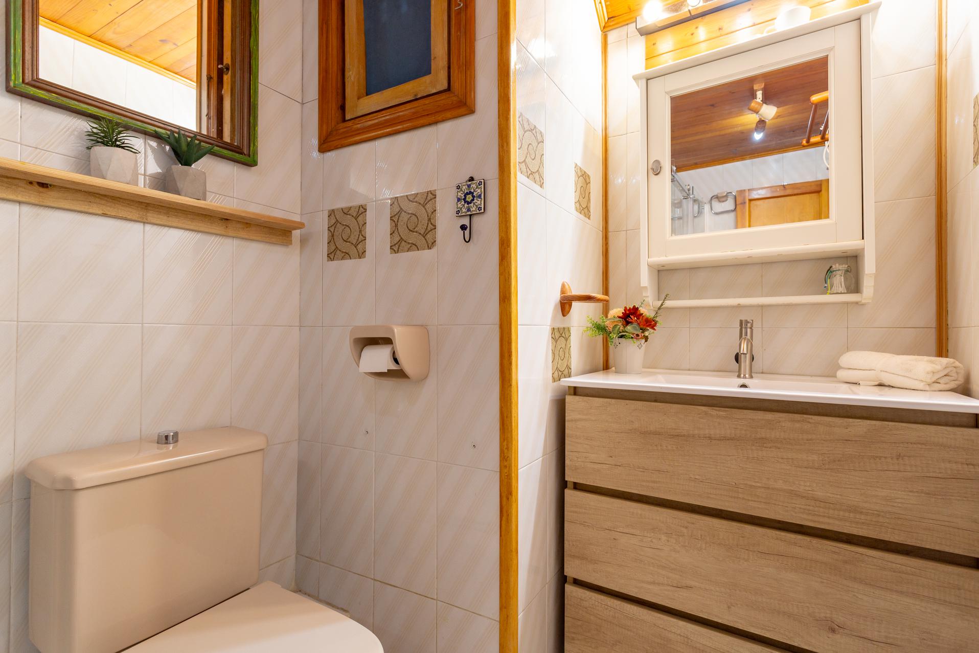 Imagen 21 Apto. Playa en venta en Salou / Apartamento en C/ Cal-lipolis con licencia turística.