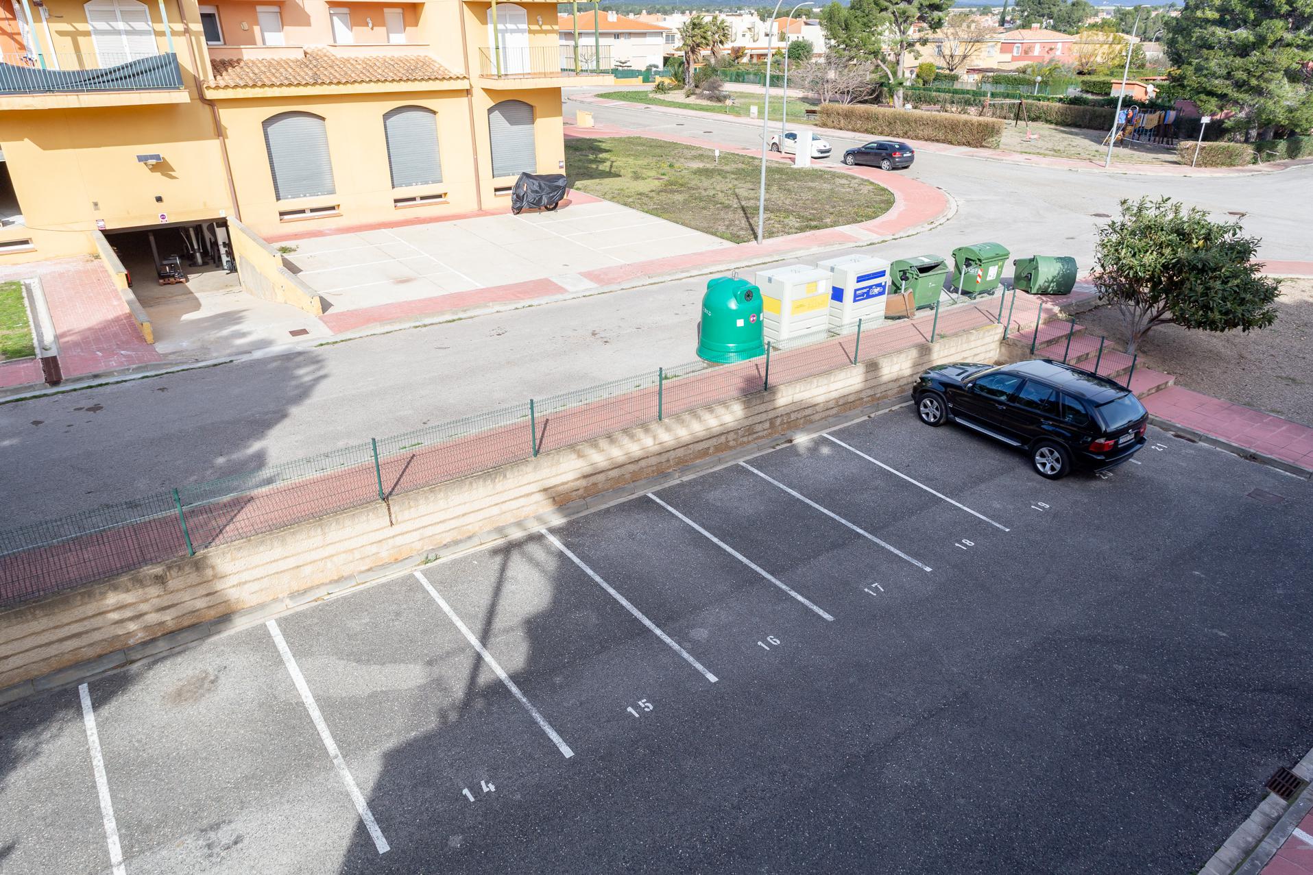 Imagen 36 Piso en venta en Mont-roig Del Camp / Cerca de la playa, en la urbanizacion Solemio.