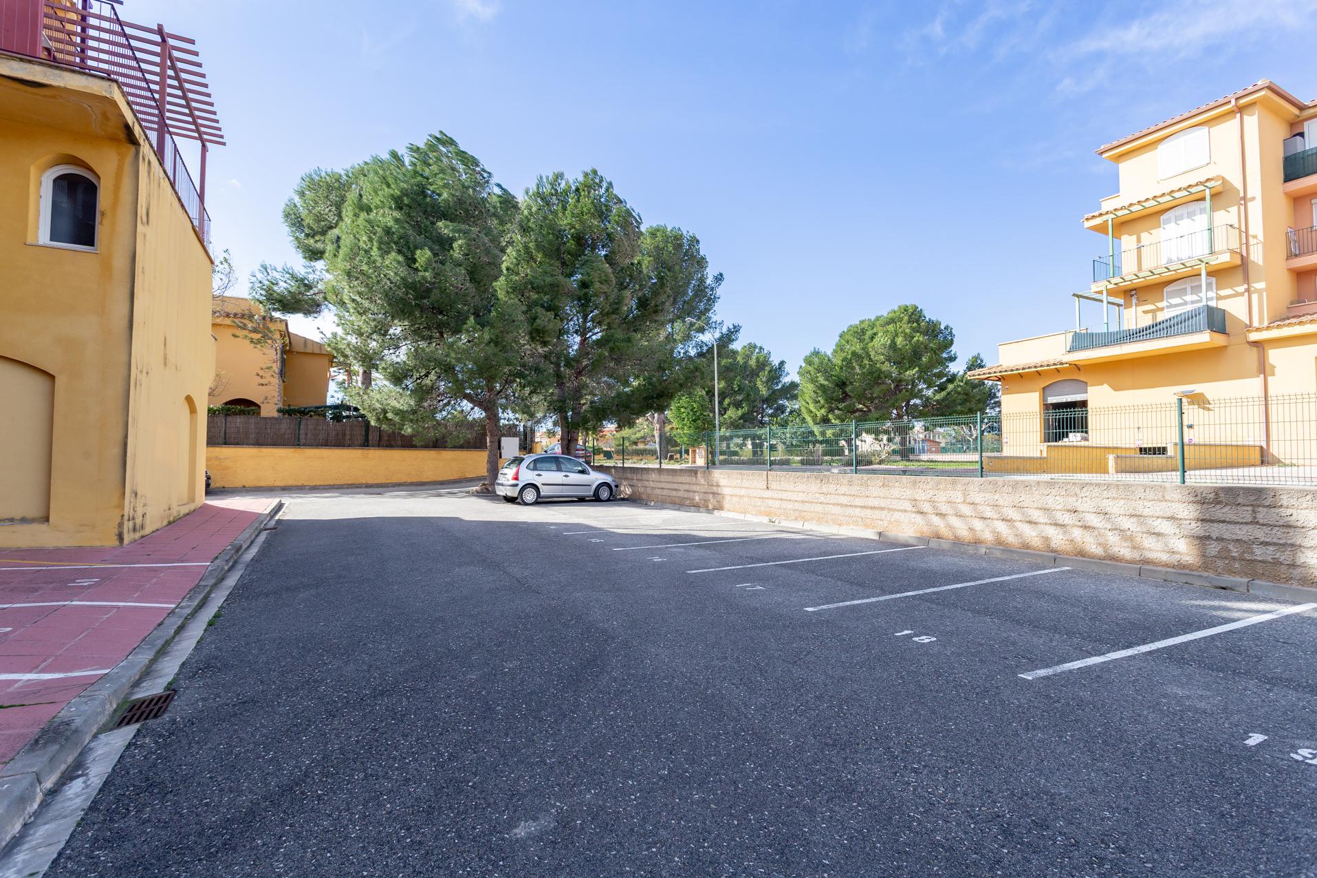 Imagen 35 Piso en venta en Mont-roig Del Camp / Cerca de la playa, en la urbanizacion Solemio.