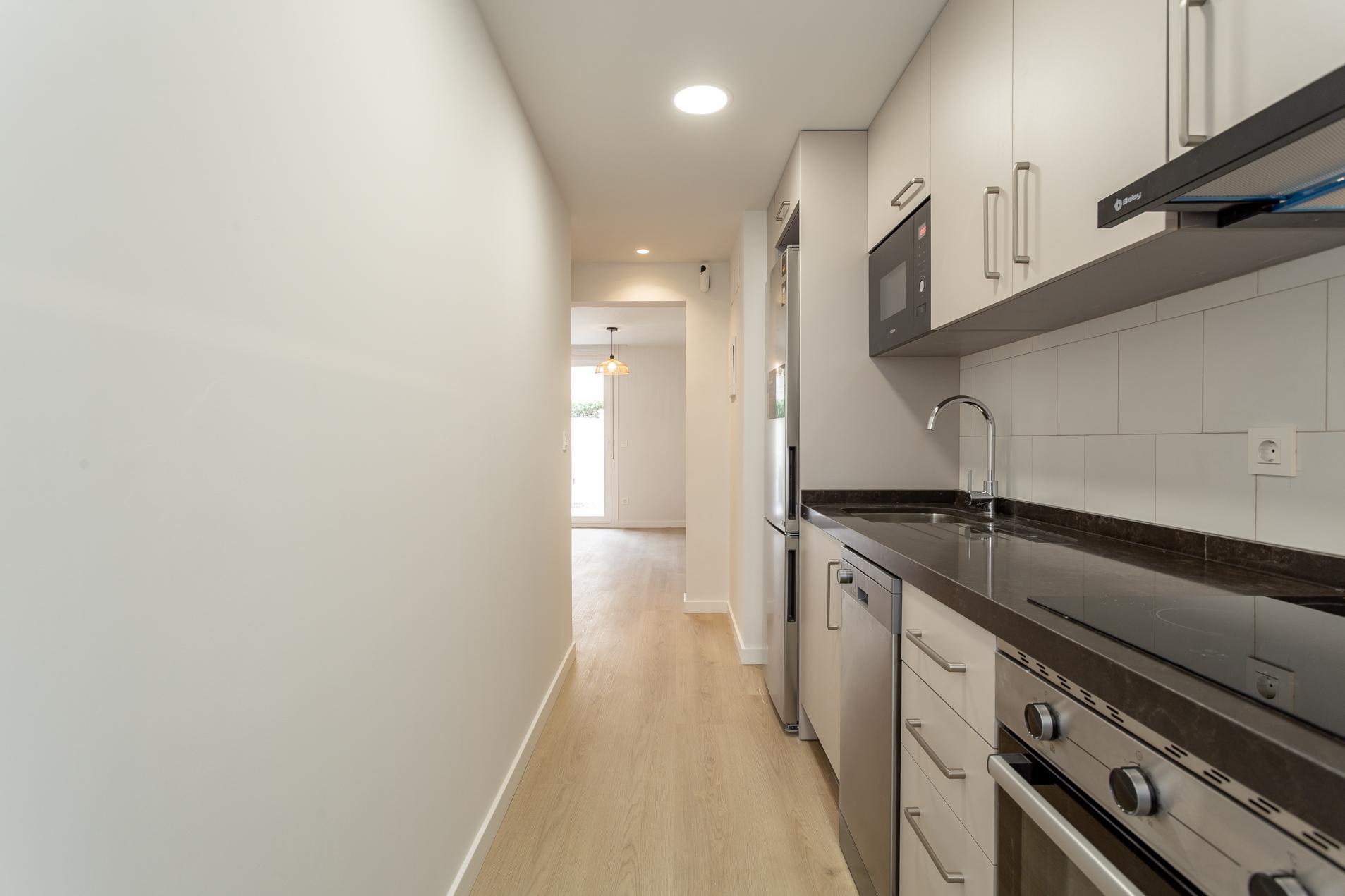 Imagen 2 Apto. Playa en venta en Salou / Apartamento a 2 minutos de la Playa Levante.