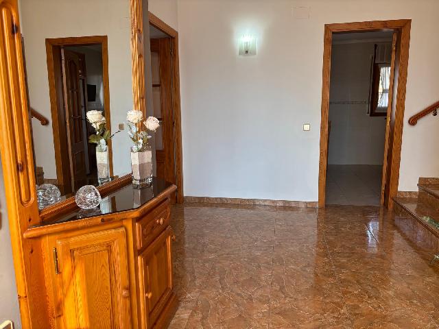 Imagen 3 Inmueble 301793 - Casa Aislada en venta en Deltebre / Chalet individual en Deltebre.