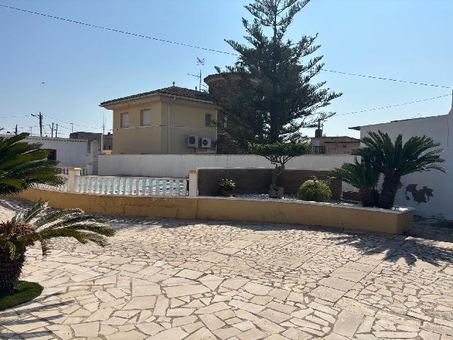 Imagen 28 Inmueble 301793 - Casa Aislada en venta en Deltebre / Chalet individual en Deltebre.